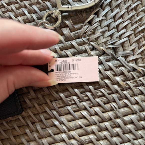 Victoria's Secret Pink and Black New York Wallet - Picture 3 of 6